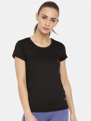 Macrowoman W-Series Solid Women Round Neck Black T-Shirt