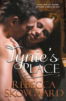 Tynie's Place(English, Paperback, Skovgaard Rebecca)