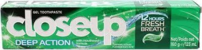 Closeup DEEP ACTION MENTHOL FRESH GEL TOOTHPASTE Toothpaste(160 g)