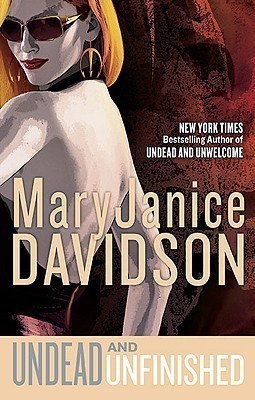 Undead and Unfinished(English, Hardcover, Davidson MaryJanice)