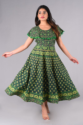 Drashti Textiles Anarkali Gown(Green)