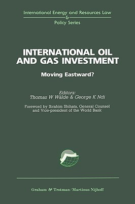 International Oil and Gas Investment(English, Hardcover, Waelde Thomas W.)