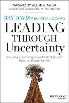 Leading Through Uncertainty(English, Hardcover, Davis Raymond P.)
