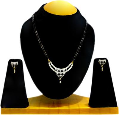 UNIFED CREATIONS Metal, Alloy Gold-plated Silver Jewellery Set(Pack of 1)