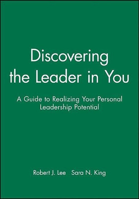 Discovering the Leader in You(English, Paperback, Lee Robert J.)