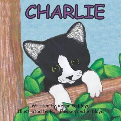 Charlie(English, Paperback, Lloyd Veronica M)