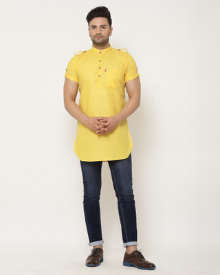 B BEN Men Solid Straight Kurta(Yellow)