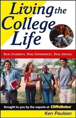 Living the College Life(English, Paperback, Paulsen Kenneth)