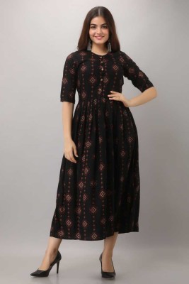 trijal enterprises Women Printed Gown Kurta(Black)