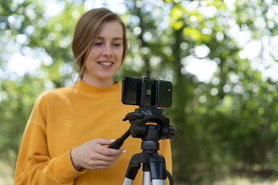 Gabbar ™Cell Phone Camera Stand Clip Tripod Bracket Holder Mount Adapter Tripod(Black, Supports Up to 500 g)