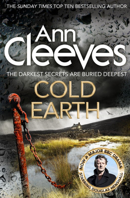 Cold Earth(English, Paperback, Cleeves Ann)
