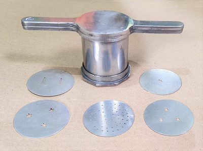 SEREE Set of 5 Pattern Discs Kitchen Press