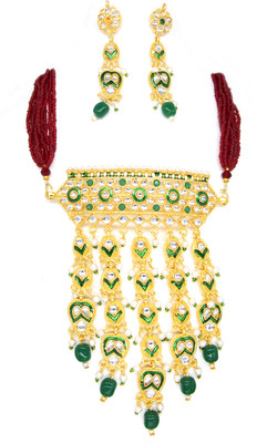 VIVA VIRAL Alloy Gold Jewellery Set(Pack of 1)