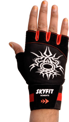 LITE FEEL Gym Sports and Workout Gloves Gym & Fitness Gloves(Black, Red)