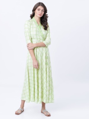 Vishudh Women A-line Light Green, White Dress