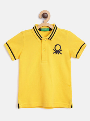 United Colors of Benetton Boys Solid Pure Cotton Regular T Shirt(Yellow, Pack of 1)