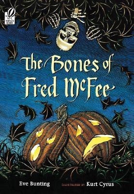 Bones of Fred Mcfee(English, Paperback, Bunting Eve)