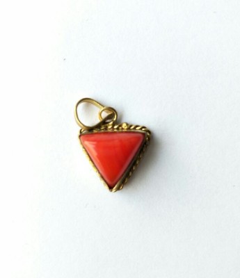 RATAN BAZAAR Triangle Moonga Pendant Natural Red Coral Stone Certified and Astrological For Unisex Gold-plated Stone Pendant