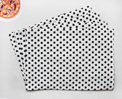 Flipkart SmartBuy Rectangular Pack of 4 Table Placemat(White, Black, Cotton)