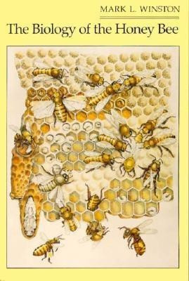 The Biology of the Honey Bee(English, Paperback, Winston Mark L.)