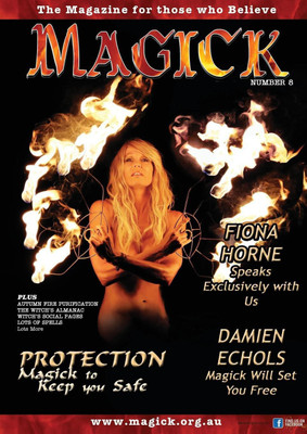 Magick 8(English, Paperback, D'Montford She)