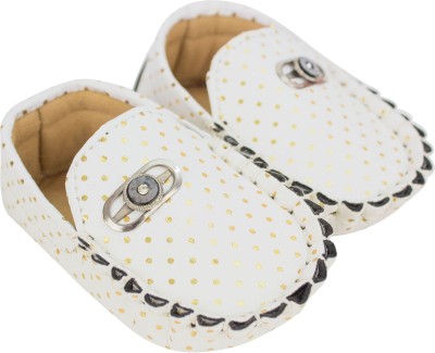 Neska Moda 6 To 12 Months Baby Boys Synthetic Leather Loafer Booties(Toe to Heel Length - 12 cm, White)