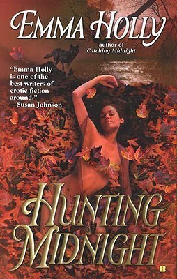 Hunting Midnight(English, Paperback, Holly Emma)