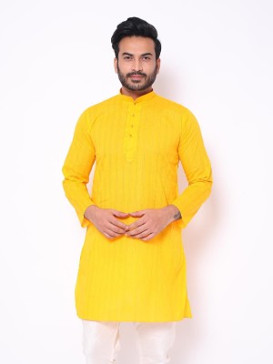 Lizza Men Solid Straight Kurta(Yellow)