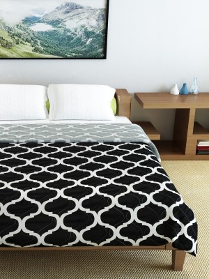 Divine Casa Abstract Double Comforter for  Heavy Winter(Polyester, Grey & Black)