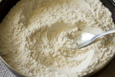 Organic Bites Urad Dal Flour(0.9 kg)