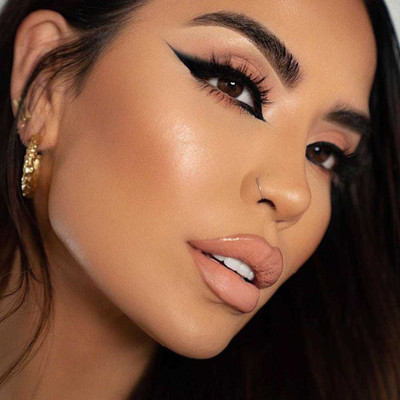 tanvi27 Waterproof Mattalic Foundation Full Coverage Make Up Foundation(GOLDEN BEIGE, 30 ml)