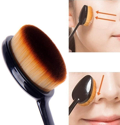 THTC OVAL SHAPED FOUNDATION BRUSH(Pack of 1)