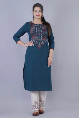 AARIKAARI Women Kurti Pant Set