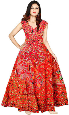Disha Gallery LIVE Flared/A-line Gown(Multicolor)