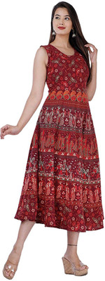 Kuber taxtile Flared/A-line Gown(Maroon)