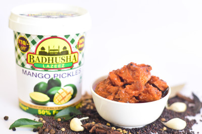 Badhusha Lazeez Pickles 0700600018879 Mango Pickle(400 g)