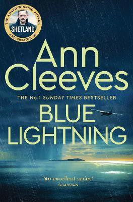 Blue Lightning(English, Paperback, Cleeves Ann)