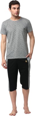 VIMAL JONNEY Men Printed Silver, Black Top & Capri Set