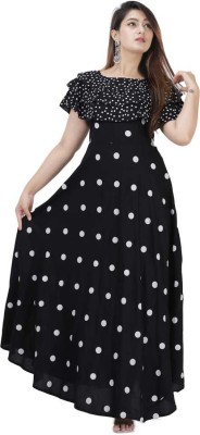 SAGA Women Printed Gown Kurta(Black)