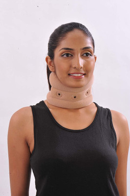 Tender Care Ultra Soft Cervical Collar with Support (S) Neck Support