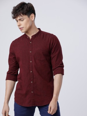 HIGHLANDER Men Solid Casual Maroon Shirt