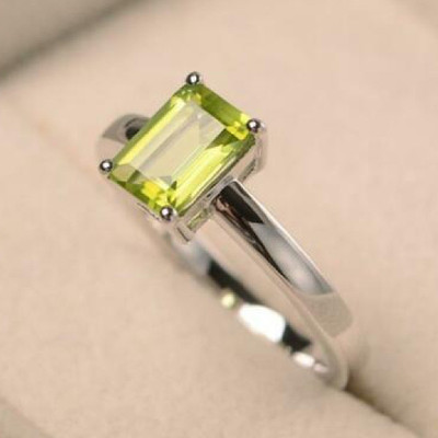 RATAN BAZAAR Peridot Ring Original Semi Precious stone Peridot Certified and Astrological Purpose for unisex Stone Peridot Silver Plated Ring
