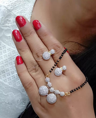 Bhagya Lakshmi Alloy Gold-plated White, Black Jewellery Set(Pack of 1)