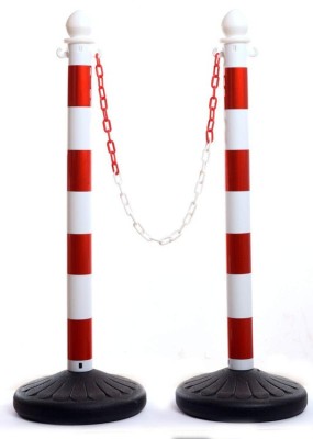 DARIT 2 pieces of Plastic Stanchions Red & White 100cm Link Chain Sentry Stanchion Kit w/Fillable Base Crowd Control Safety Stanchion Barriers Easy Connect Assembly Outdoor and Indoor Posts Queue Barrier Emergency Sign(Reflective Sign)