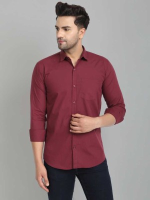 THE KAIKA Men Solid Casual Maroon Shirt