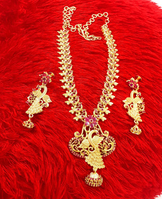 Anujeet Fashion Hub Copper Gold-plated Ruby Red Jewellery Set(Pack of 1)
