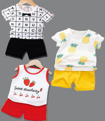 Lofn Baby Boys & Baby Girls Casual T-shirt Shorts  (Multicolor) For Rs. 408 @ 76 %
