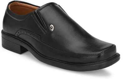 Astro Slip On For Men(Black , 11)