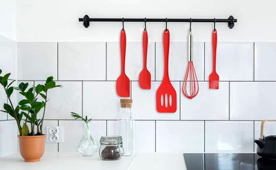 P-PLUS INTERNATIONAL Non-Stick Silicone Cooking Utensils Set of 5 Spatula Kitchen Tool Set(Red, Spatula)
