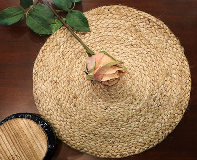 LaVichitra Round Pack of 2 Table Placemat(Beige, Jute)